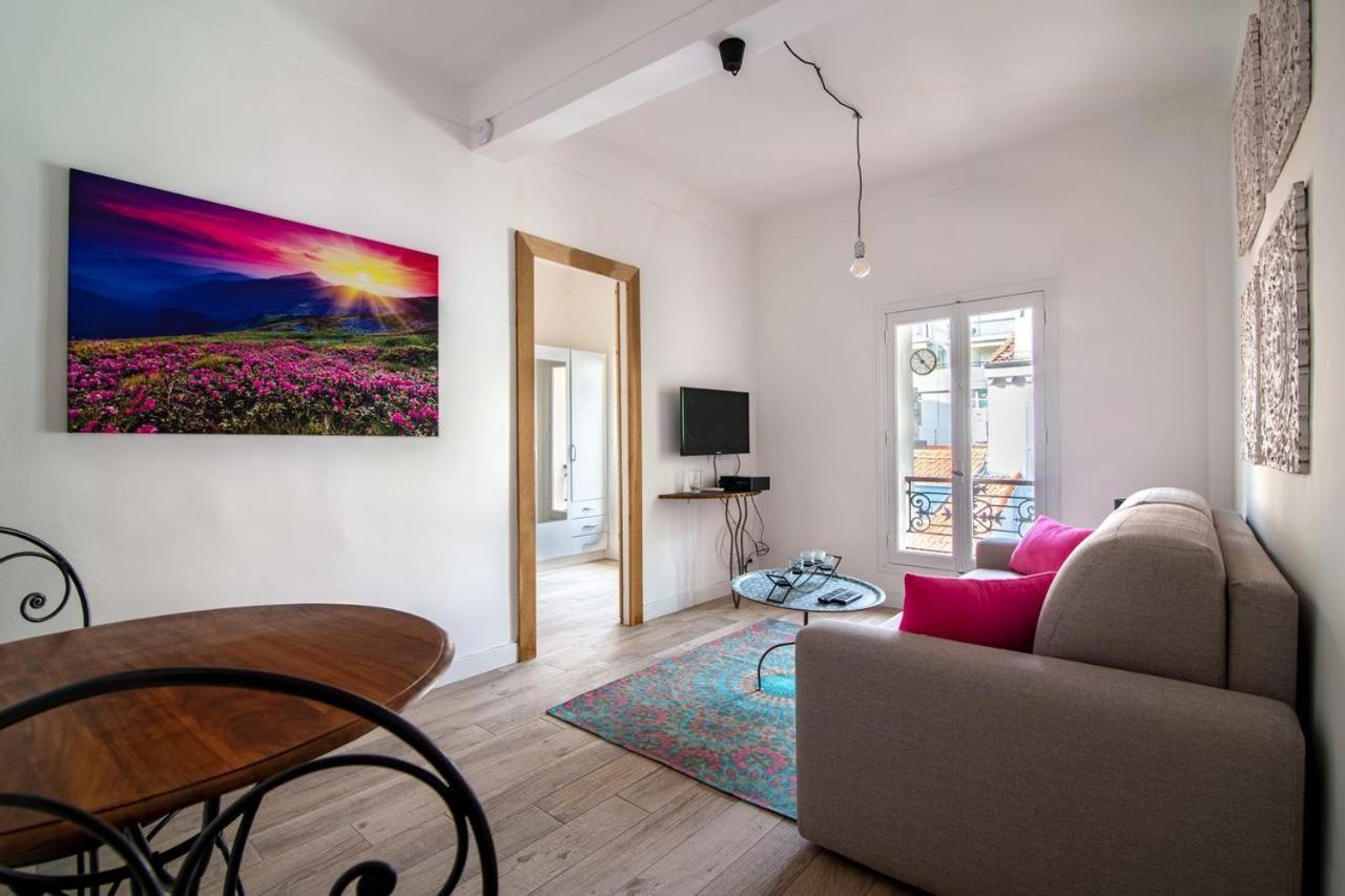 Romantic And New Apartment In The Famous Rue Meynadier In The Supercentre Of Κάννες Εξωτερικό φωτογραφία